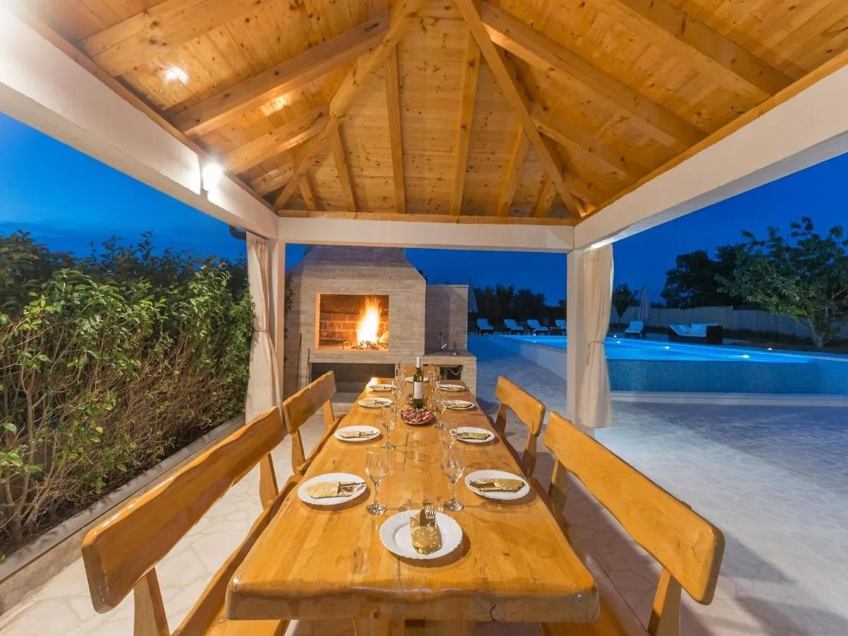 Modern Holiday Home In Pristeg With Pool