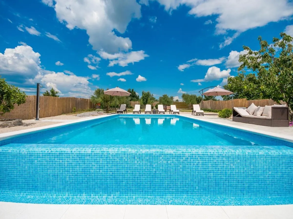 Modern Holiday Home In Pristeg With Pool